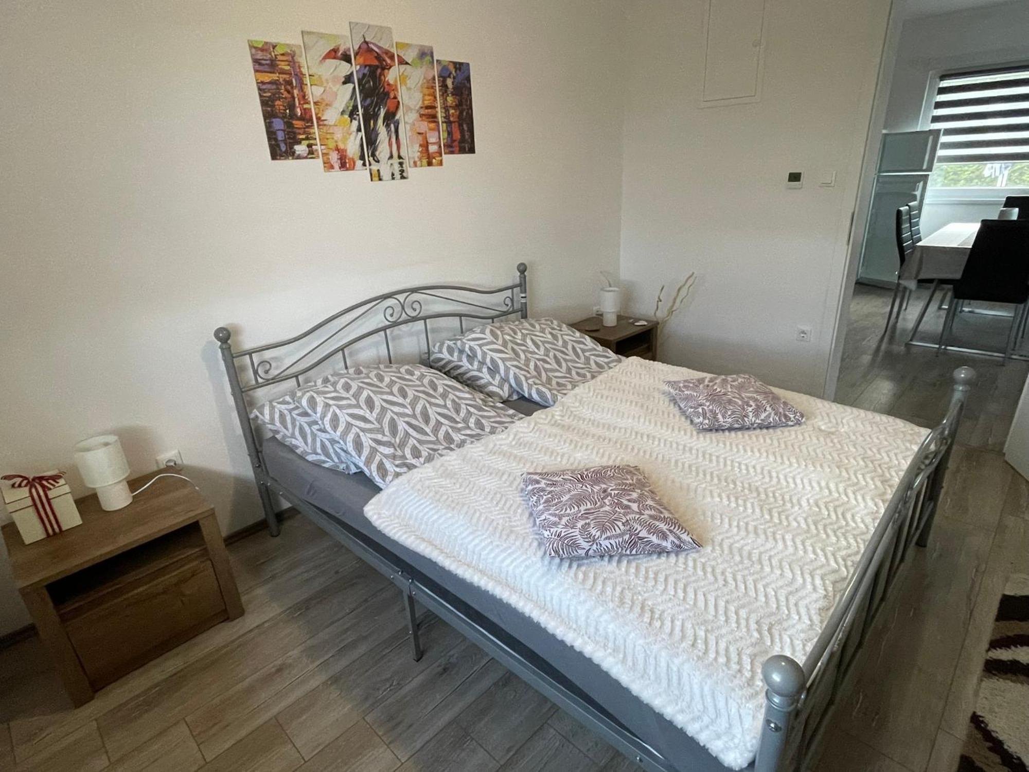 Fullhouse Apartmanhaz زاماردي المظهر الخارجي الصورة